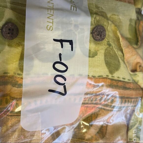 Tommy Bahama Gold-Green-Yellow Tropical Graphic SS 100% Linen Soft Shirt Medium - Picture 6 of 6